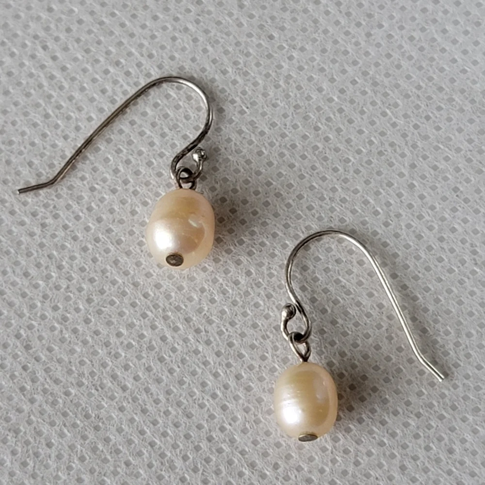 Pearl Drop Earrings